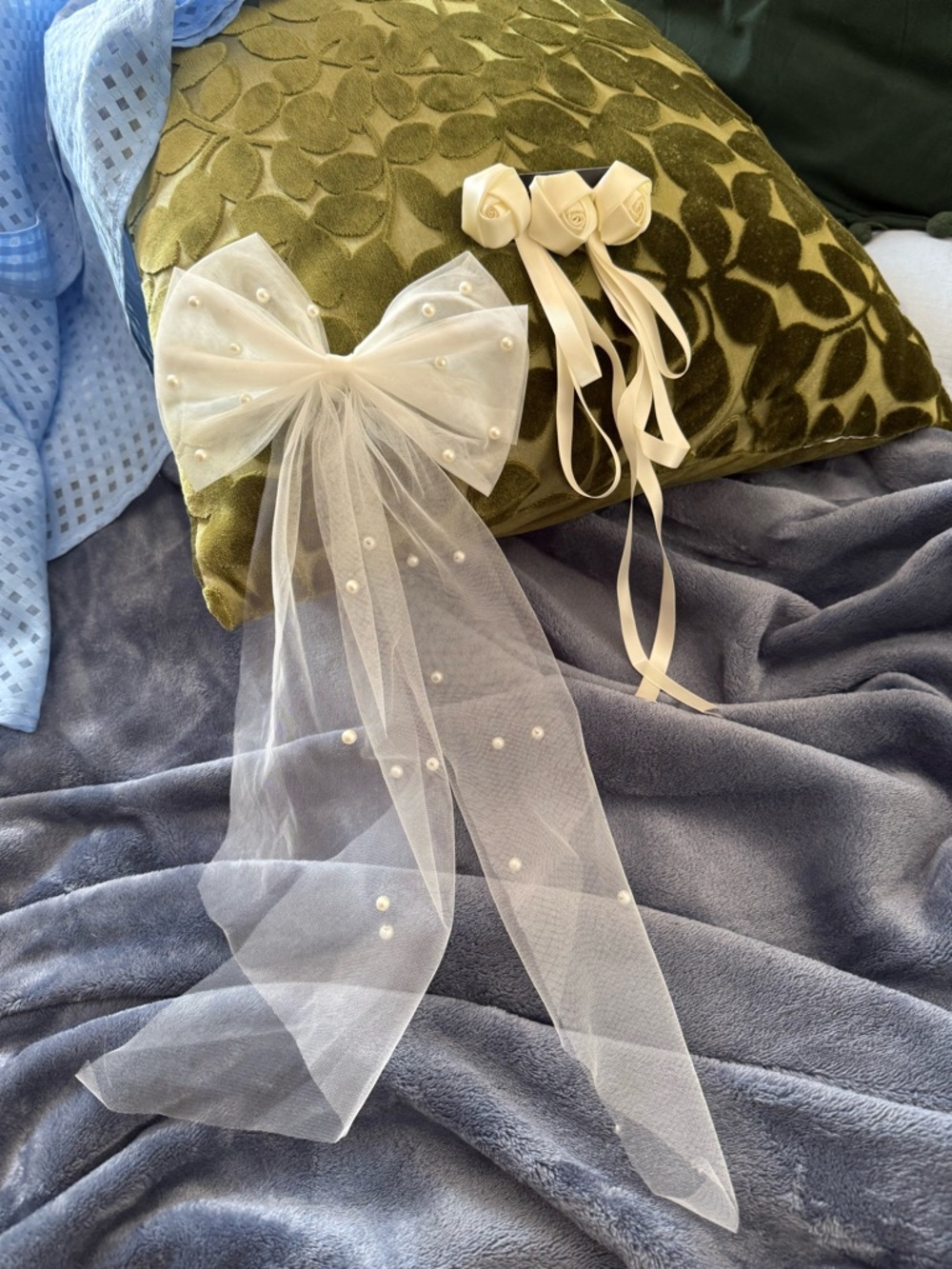 Ivory Pearl Tulle Bow and Rosette Satin Ribbon Hair Clips 🌿